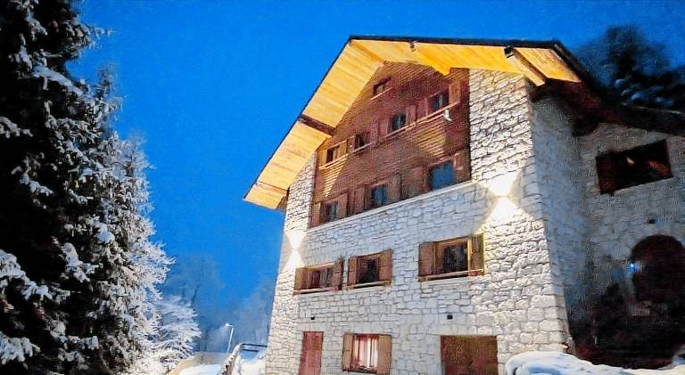 Rental apartment with garden & patio in Folgaria