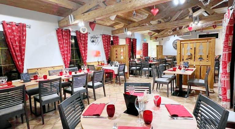 Logis Hotel & Restaurant Les Perce-Neige — photo 3