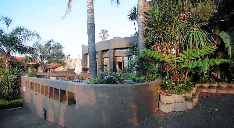 Rental apartment with pool, garden & patio | Perfect for remote work | Pets are welcome — photo 5