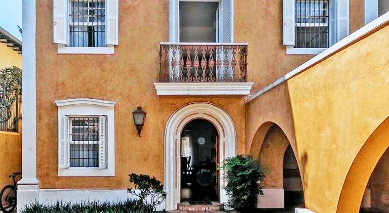 Vacation home with 1 room for 8 persons in Paulista