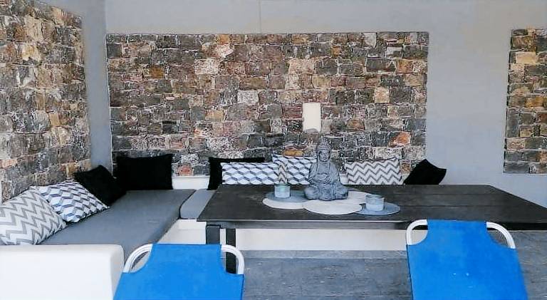 Villa with BBQ, garden & private pool — photo 5