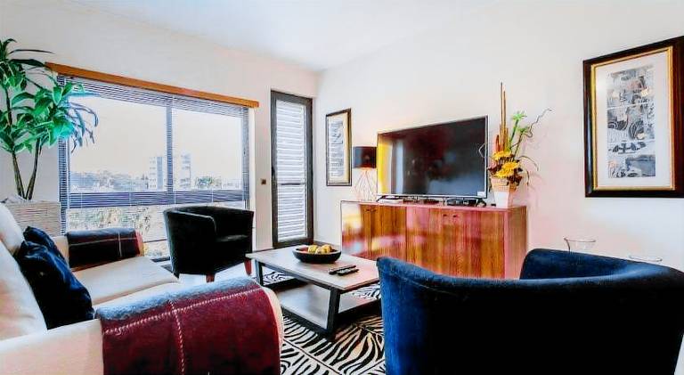 Rental apartment with pool — photo 2