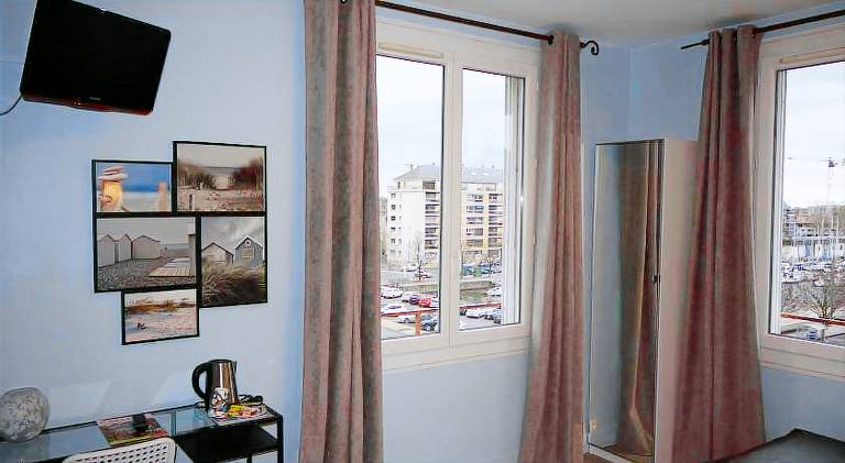 Hotel De l'Univers — photo 2