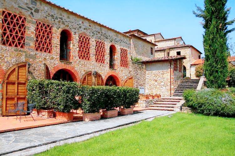 Tenuta Lupinari: La Torre — photo 5