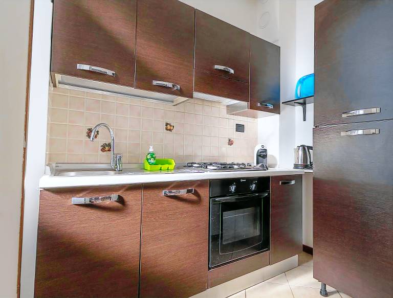 Rental apartment with 2 rooms for 5 persons — photo 3