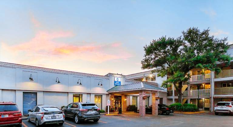 Best Western Savannah Historic District — photo 5