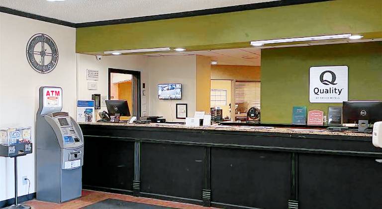Quality Inn Frontier at U. S. Hwy 30 — photo 5