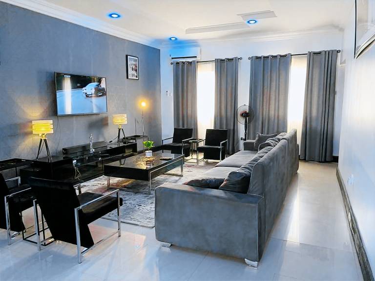 3 Bett Apartment in zentraler Lage