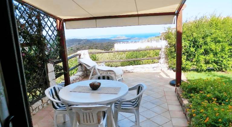 Villa with garden, patio & barbecue — photo 2