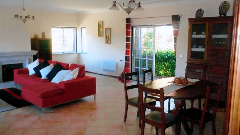 Children-friendly villa with patio, yard & grill | City view | Suitable for remote work | Pet-friendly — photo 4