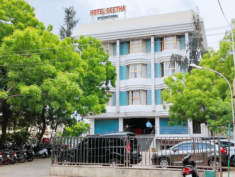 Hotel Geetha International