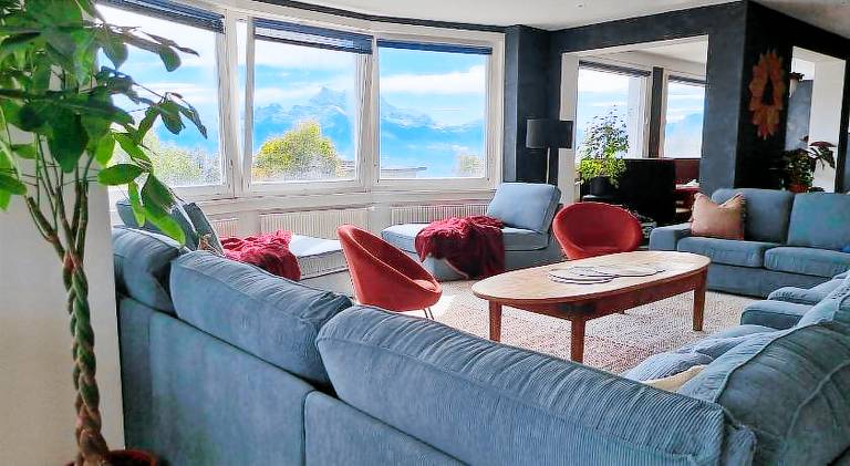Vermont Hub for Offsites, Retreats & Small Groups Bookings in Alps in Leysin