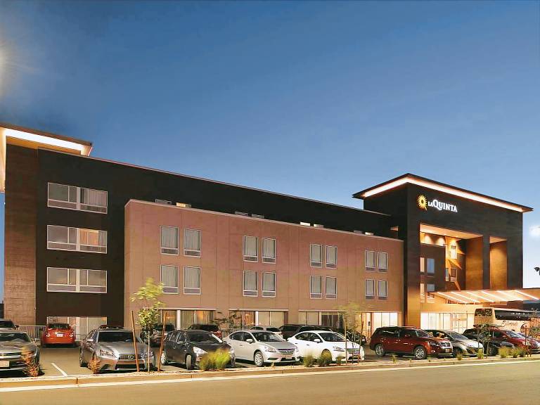 La Quinta Inn & Suites by Wyndham Page at Lake Powell in Page, AZ
