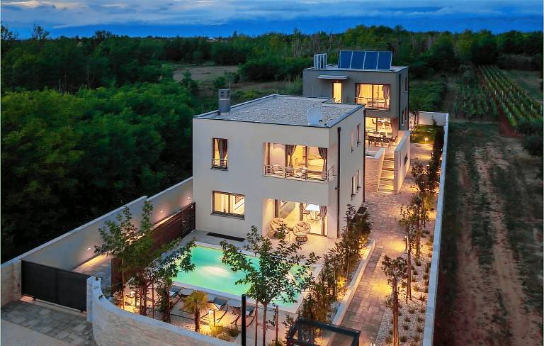 Ferienhaus in Privlaka, Kroatien f&uuml;r max. 14 Personen