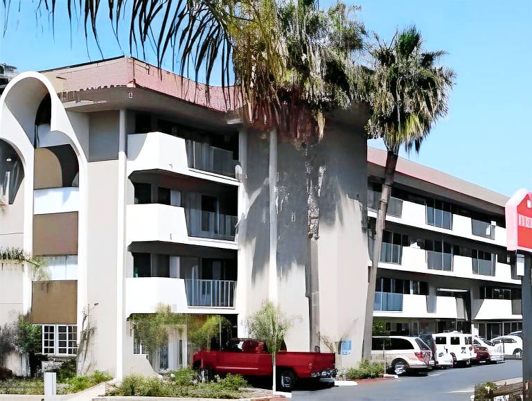 Ramada by Wyndham Oceanside in Oceanside, CA