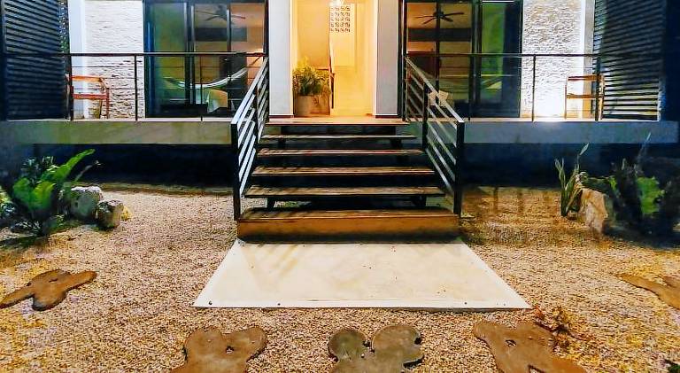 Beautiful serviced apartment with yard & terrace | Dogs allowed — photo 4