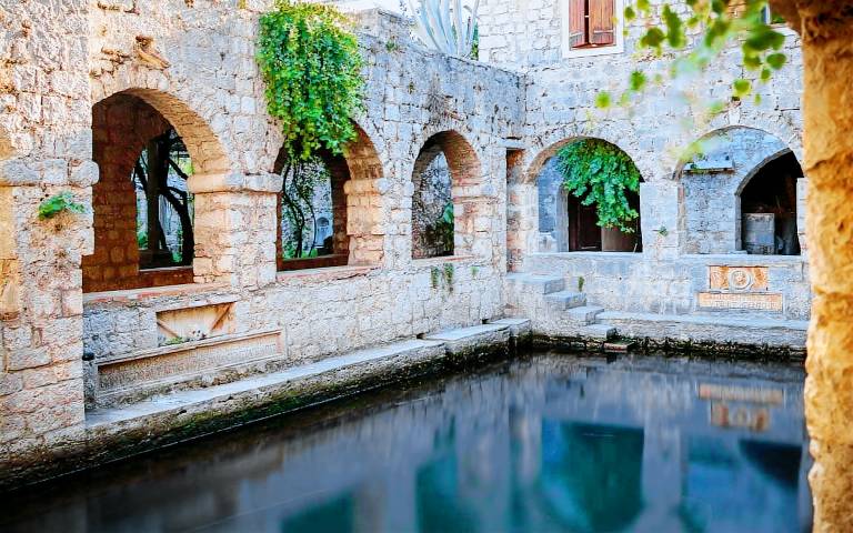 Vila  Stari Grad