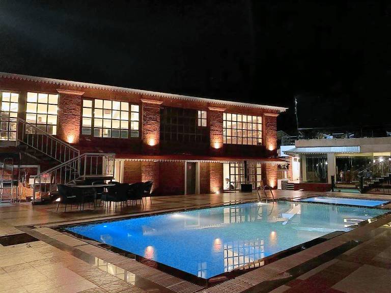 Resort  Mahabaleshwar