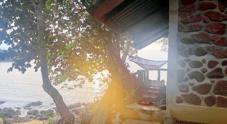 Island Life Bungalows — photo 3