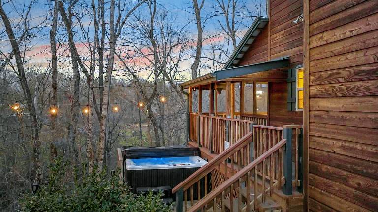 Creek Side Cottage - ️Creekside Views, Chill by the Fire Pit and Porches — photo 4