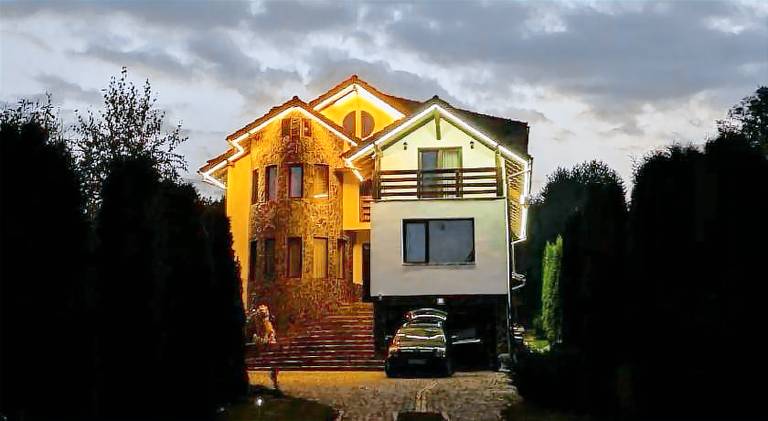 Wonderful lodge with BBQ, patio & jacuzzi | Pets allowed in Brasov