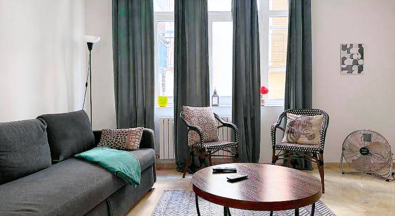 Rental apartment | Near Cathedral-Basilica of Our Lady of the Pillar in Zaragoza