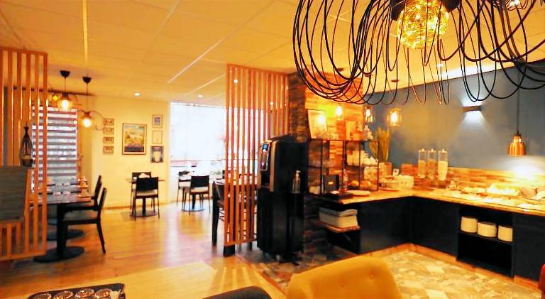 Hotel Le Biarritz - Vichy — photo 2