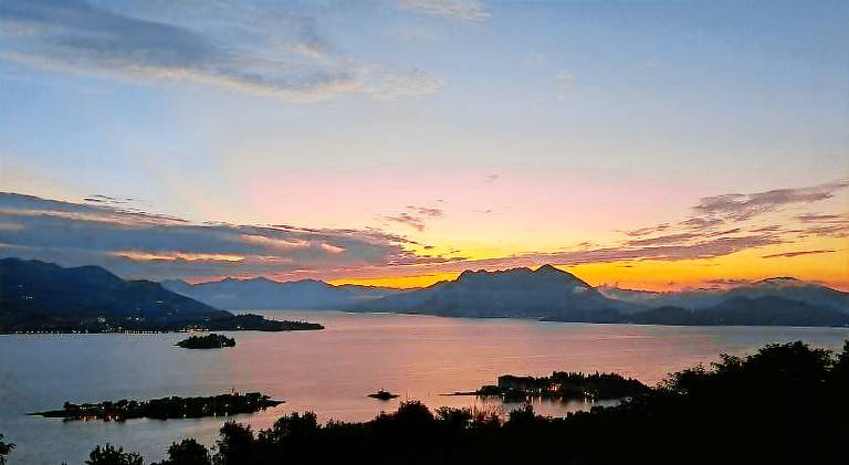Holiday apartment with 1 room for 4 persons in Stresa