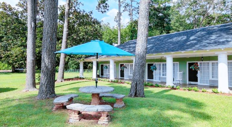 Days Inn by Wyndham Natchez — photo 5