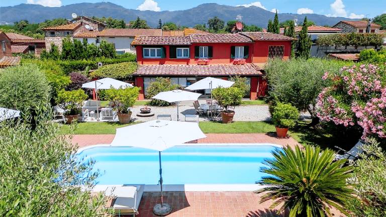 Ferienhaus mit Hund inCapannori Toskana f&uuml;r max. 6 Personen