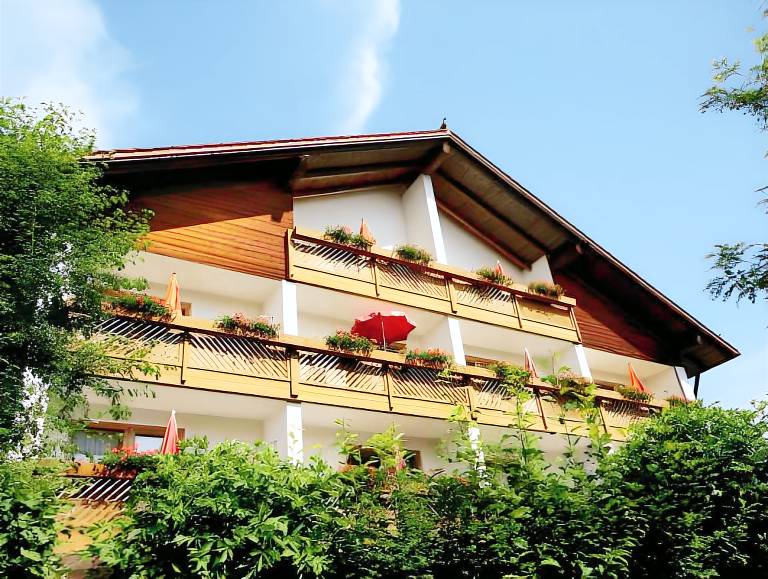 Holiday apartment with patio & yard in Passau