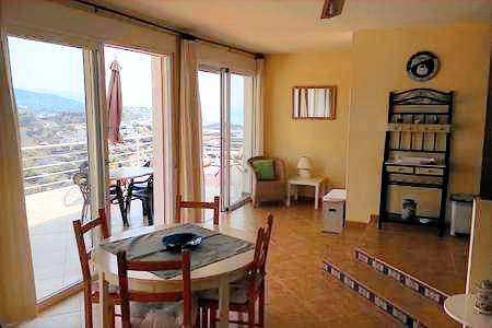 Pleasant rental apartment with pool & terrace | Next to the beach | Pets are welcome — photo 4