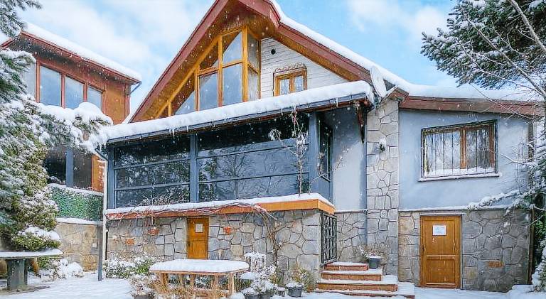 Villa with yard & barbecue in Bursa