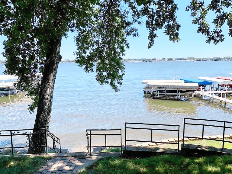 Cabin Okoboji