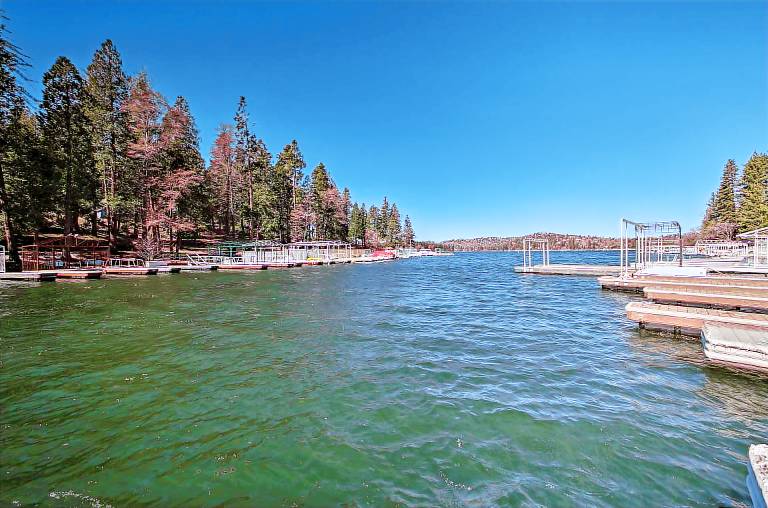 ‘Lakeview Lodge’ Fit for Groups < 1 Mile to Lake! — photo 2