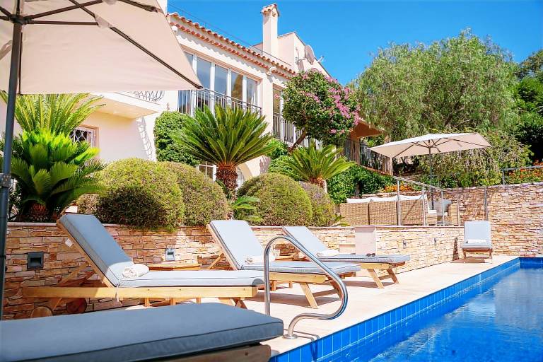 Villa with Pool, Vineyard and Sea Views in La Croix-Valmer — photo 4
