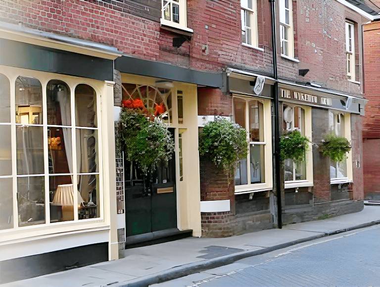 Wykeham Arms in Winchester