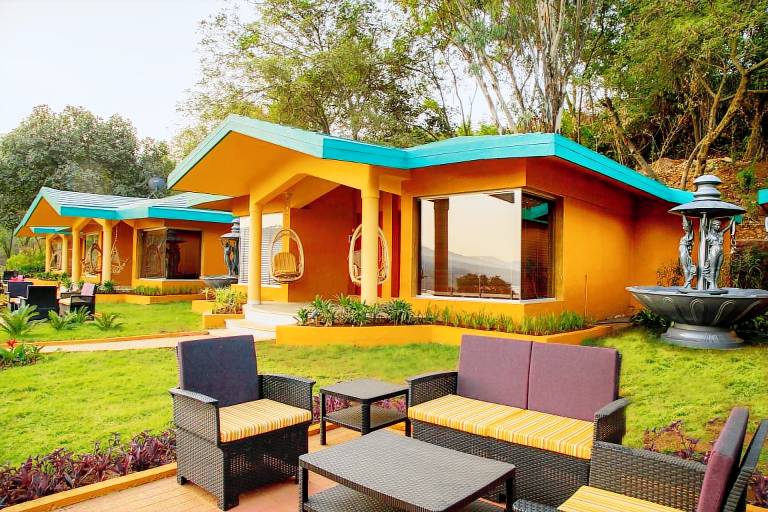 Resort  Panshet Dam