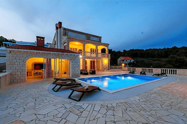 House  Blato