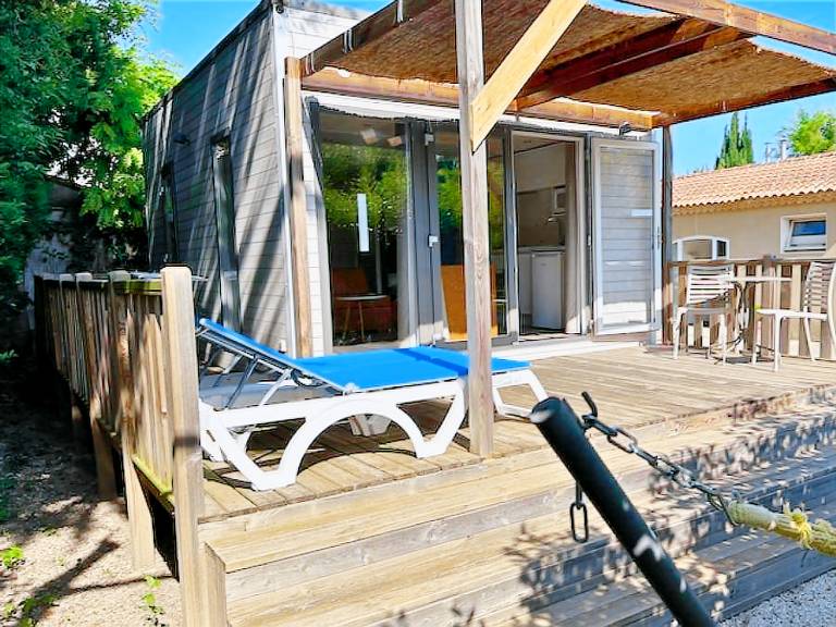 Nice mobile home with heated pool & patio | Pet-friendly — photo 5