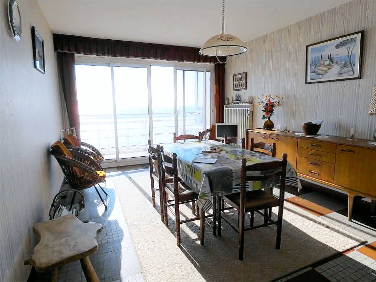 Apartment | Close to the beach | Pets are welcome — photo 2