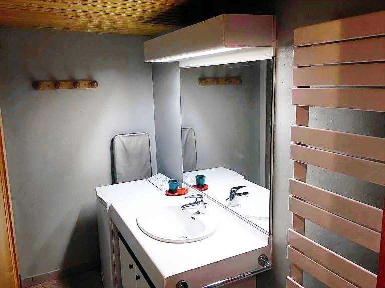 Residence Maison De L'Envers - 3 Rooms for 7 Persons — photo 4