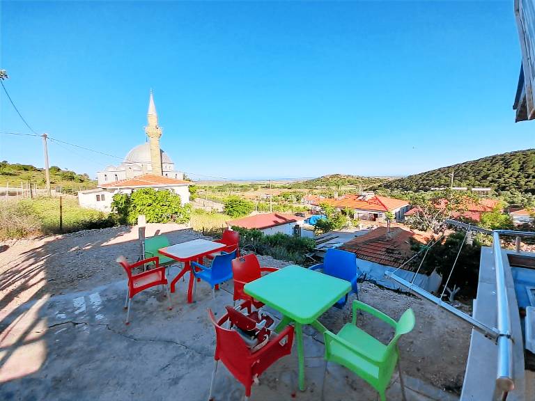 ERAY PANSİYON in Gökçeada