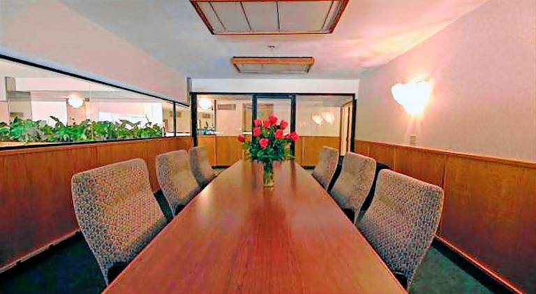 Yuma Inn and Suites — photo 5
