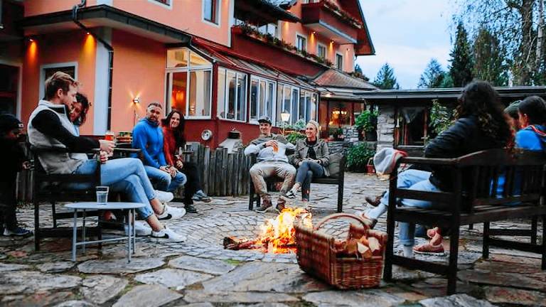 Ferienwohnung mit Hund in Kötschach-Mauthen für max. 4 Personen Ferienwohnung mit Hund in Kötschach-Mauthen für max. 4 Personen