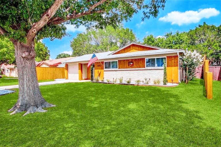 House Grapevine