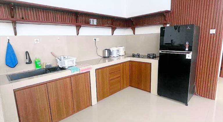 Spacious villa with pool | Pets are welcome — photo 5