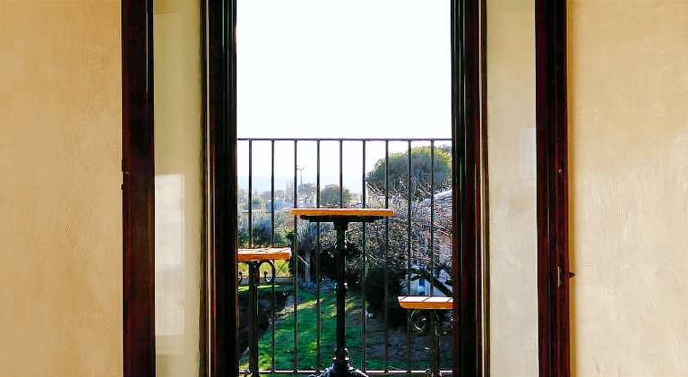 Farm with barbeque, hot tub & garden | Pet-friendly — photo 4