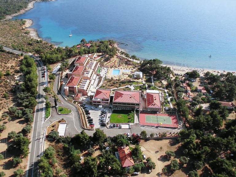 Resort  Potos