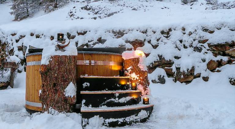 Spacious chalet with hot tub | Close to the ski | Pet-friendly — photo 5